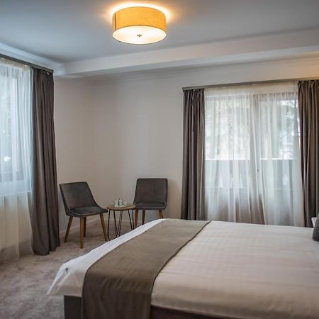 Boga Rooms Sinaia Eksteriør billede