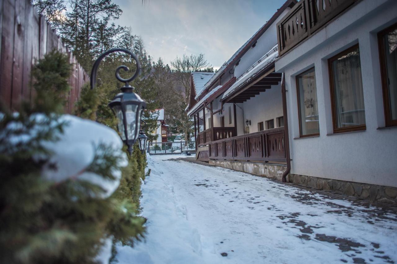 Boga Rooms Sinaia Eksteriør billede