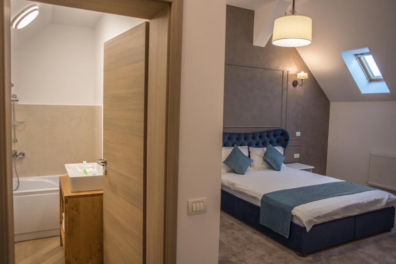 Boga Rooms Sinaia Eksteriør billede