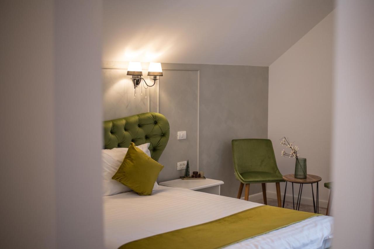 Boga Rooms Sinaia Eksteriør billede