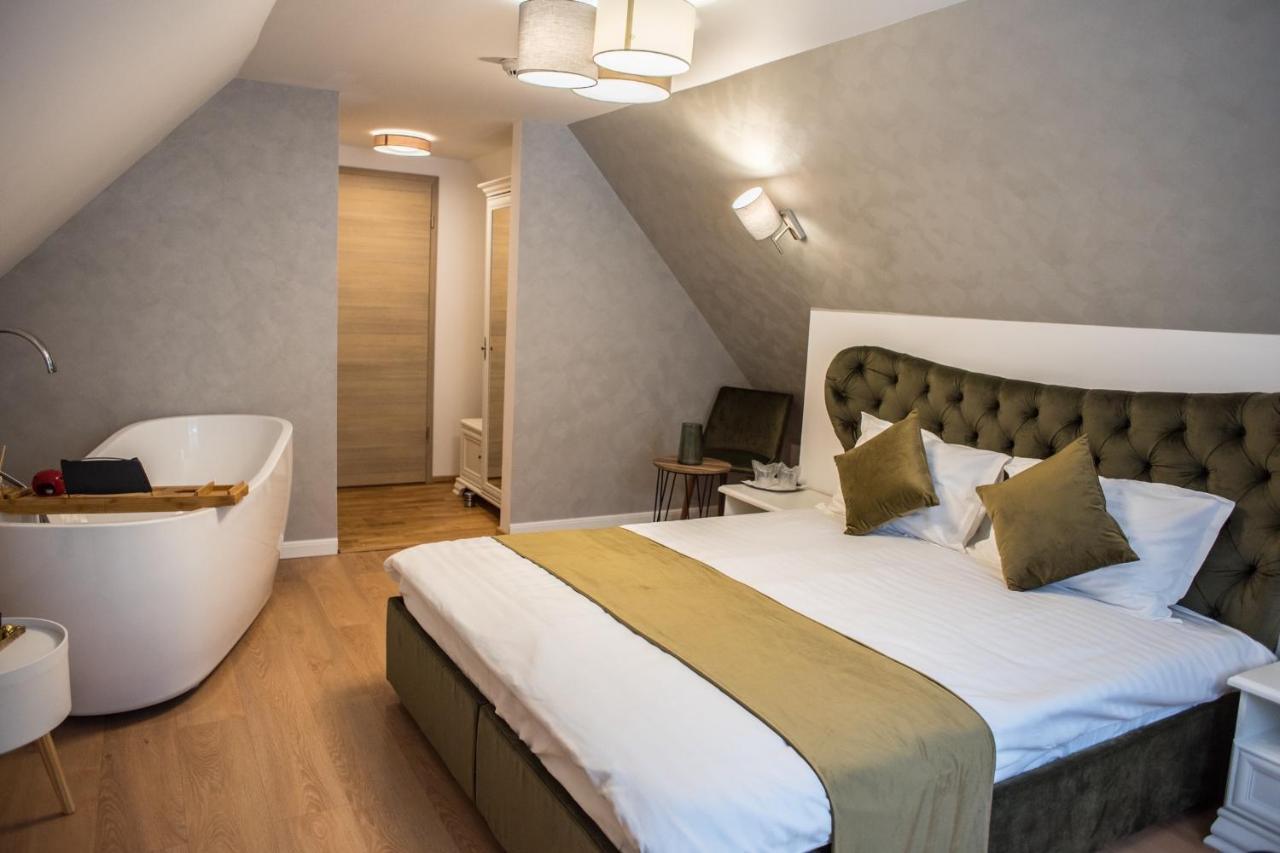 Boga Rooms Sinaia Eksteriør billede