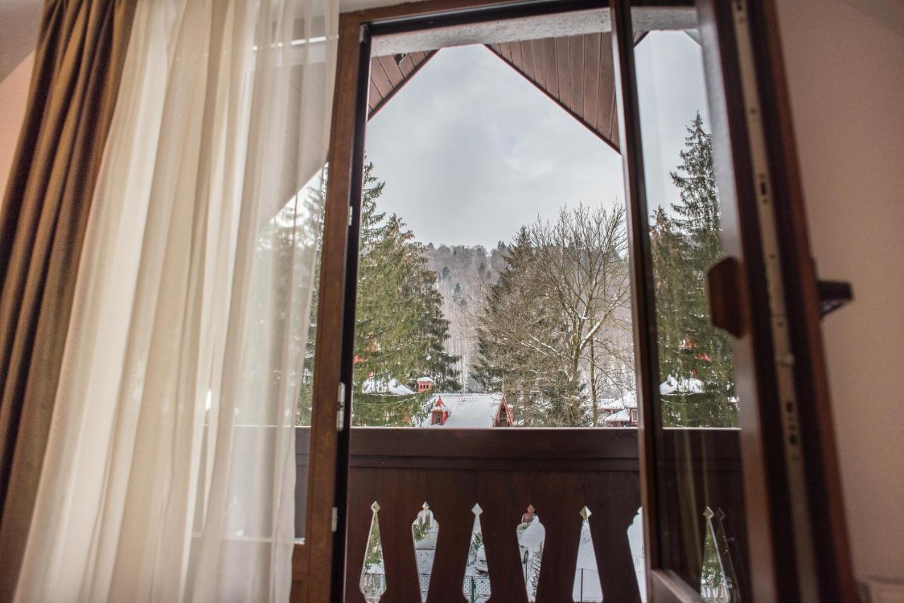 Boga Rooms Sinaia Eksteriør billede